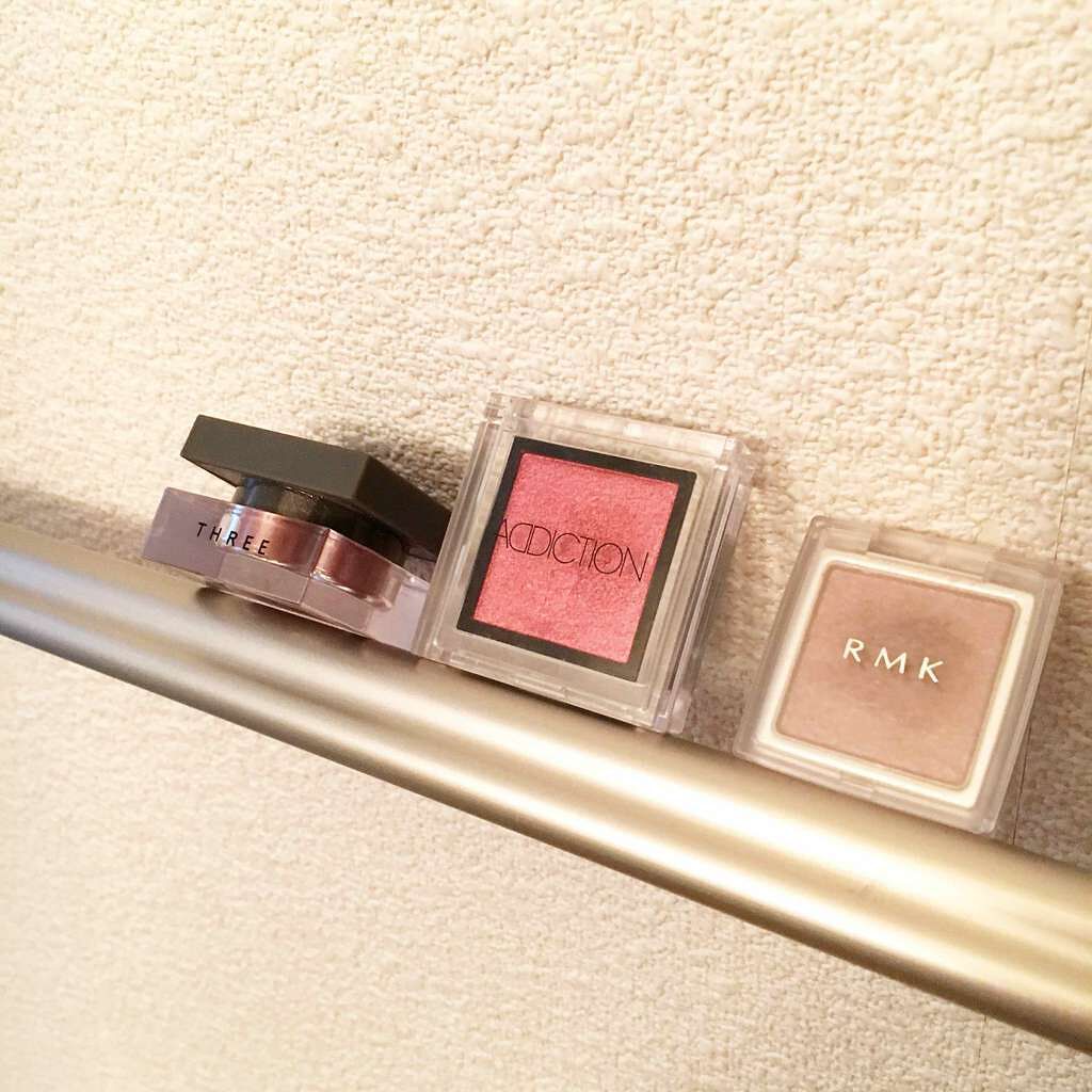 インジーニアス パウダーアイズ N/RMK/単色アイシャドウを使ったクチコミ（1枚目）