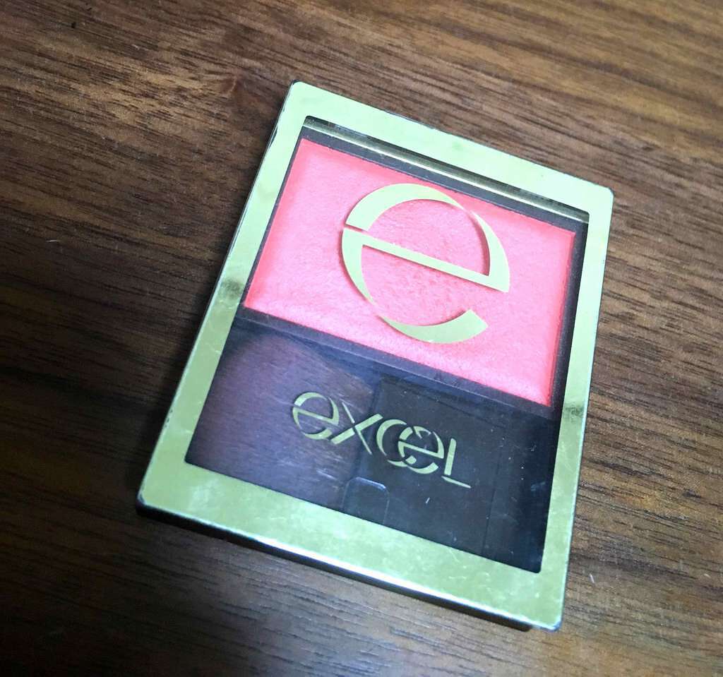 スキニーリッチチーク/excel/パウダーチークを使ったクチコミ(1枚目)