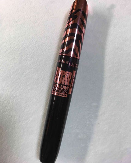 ボリューム エクスプレス ハイパーカール スパイキーコーム ウォータープルーフ/MAYBELLINE NEW YORK/マスカラを使ったクチコミ(1枚目)