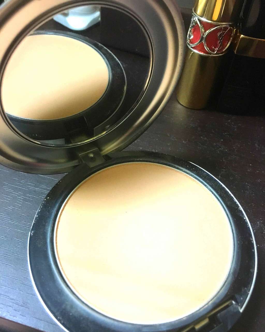 スタジオ パーフェクト SPF 15 ファンデーション/M・A・C/パウダーファンデーションを使ったクチコミ（1枚目）