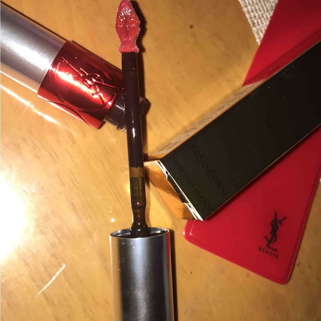 ヴォリュプテ ティントインオイル/YVES SAINT LAURENT BEAUTE/リップグロスを使ったクチコミ(1枚目)