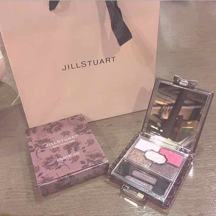 リボンクチュール アイズ/JILL STUART/アイシャドウパレットを使ったクチコミ(1枚目)