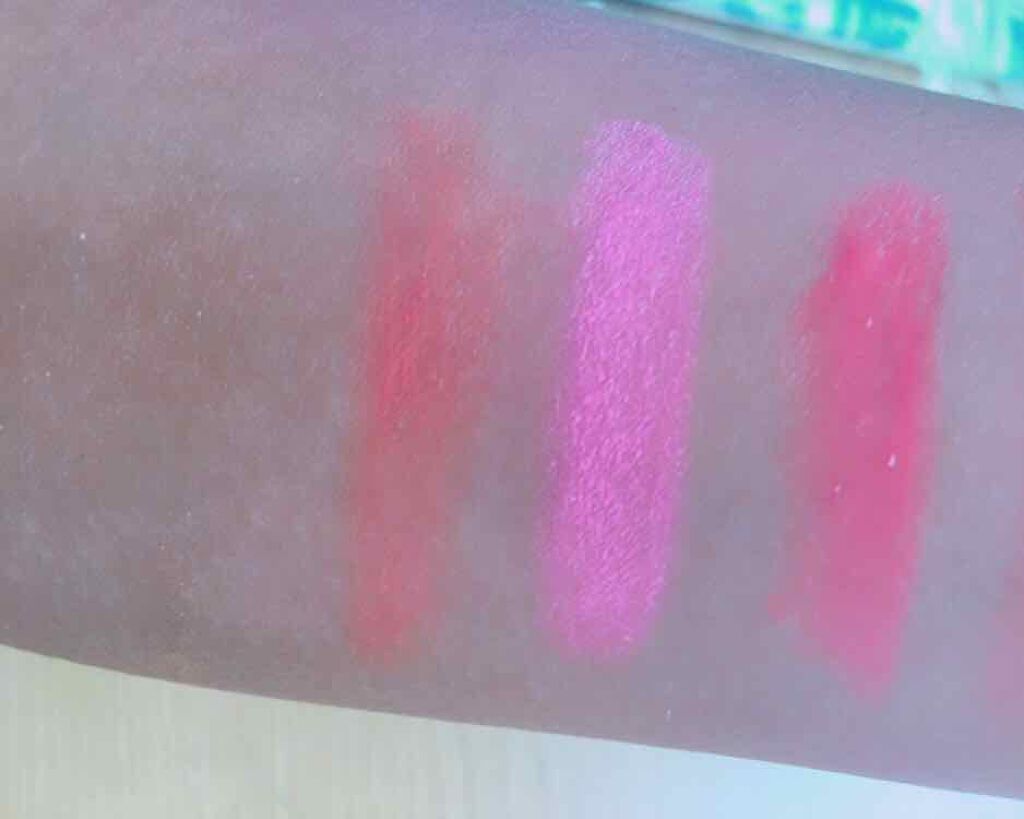 ジャスト ビトゥン キサブル バーム ステイン/REVLON/口紅を使ったクチコミ(2枚目)