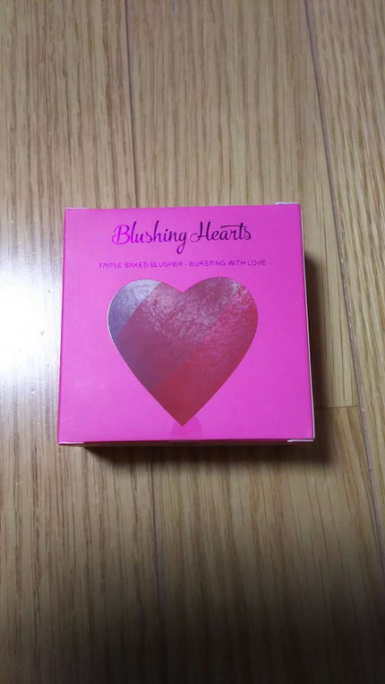 ブラッシング ハート/MAKEUP REVOLUTION/パウダーチークを使ったクチコミ(1枚目)