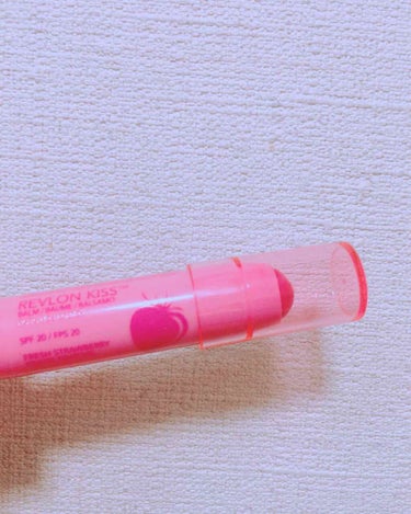 💄レブロン キス バーム 025 フレッシュ ストロベリー

👑740円(税別)

💭とてもかわいいストロベリーピンクです｡
薄づきにも重ねて濃くもできます｡
潤い＆濃いめがすきな私はだいすきな商品です