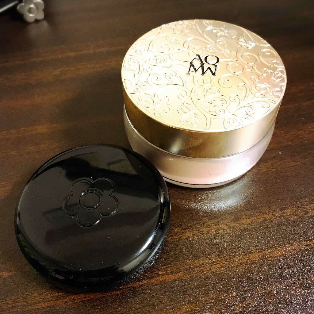 AQ MW フェイスパウダー/DECORTÉ/ルースパウダーを使ったクチコミ(1枚目)