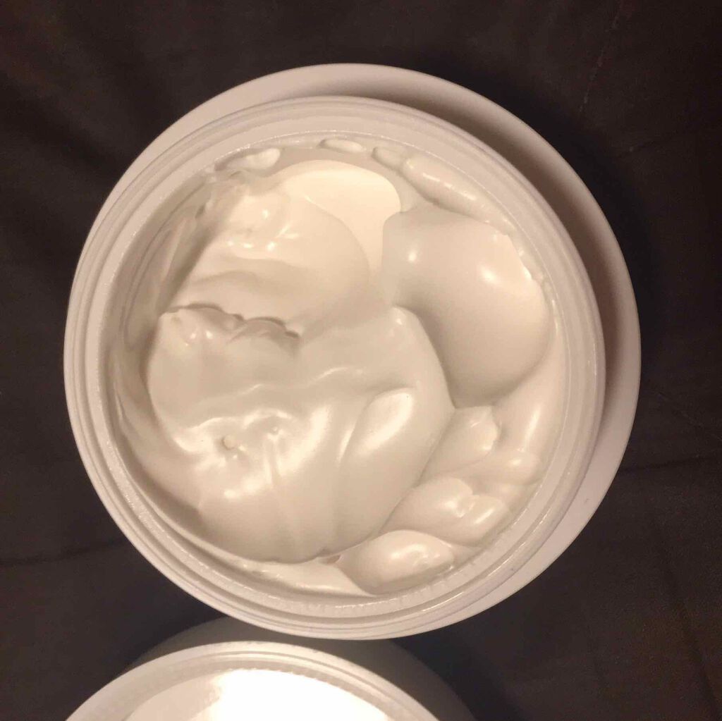 WHITE WHIPPING CREAM(ウユクリーム)/G9SKIN/化粧下地を使ったクチコミ(2枚目)