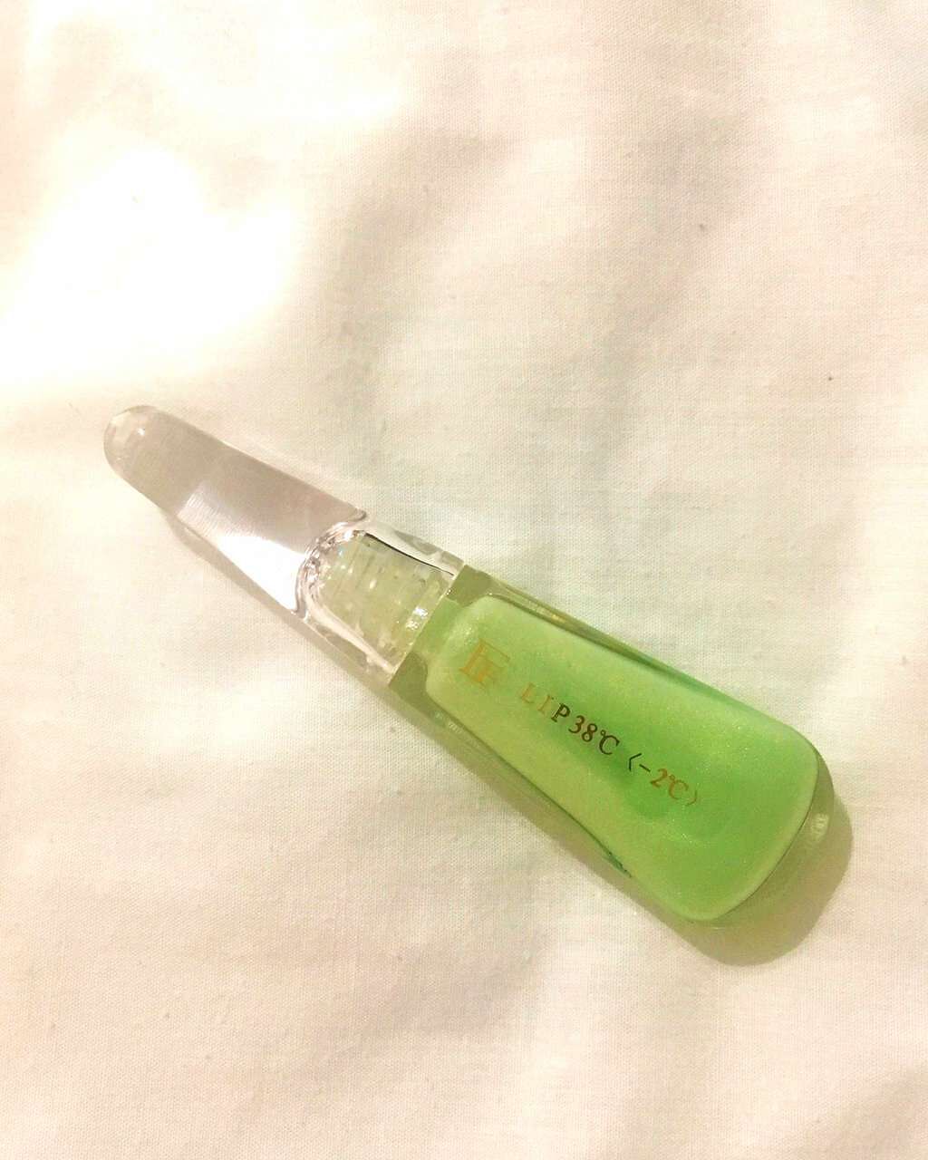38°C / 99°F リップトリートメント (リップ美容液)/UZU BY FLOWFUSHI/リップケアを使ったクチコミ(1枚目)