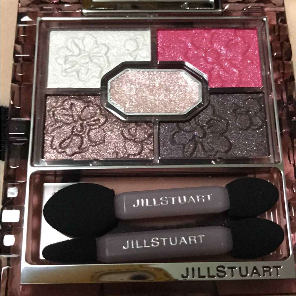 リボンクチュール アイズ/JILL STUART/アイシャドウパレットを使ったクチコミ(3枚目)