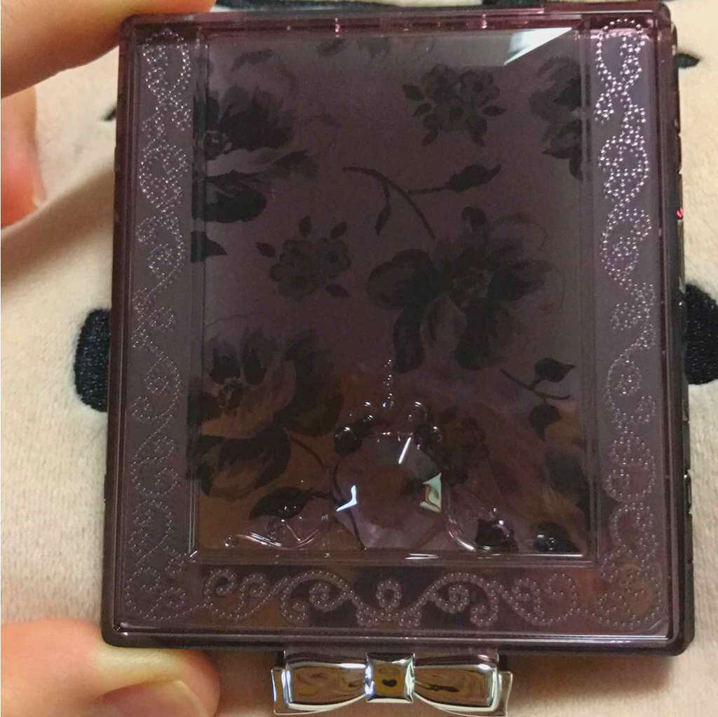 リボンクチュール アイズ/JILL STUART/アイシャドウパレットを使ったクチコミ(2枚目)