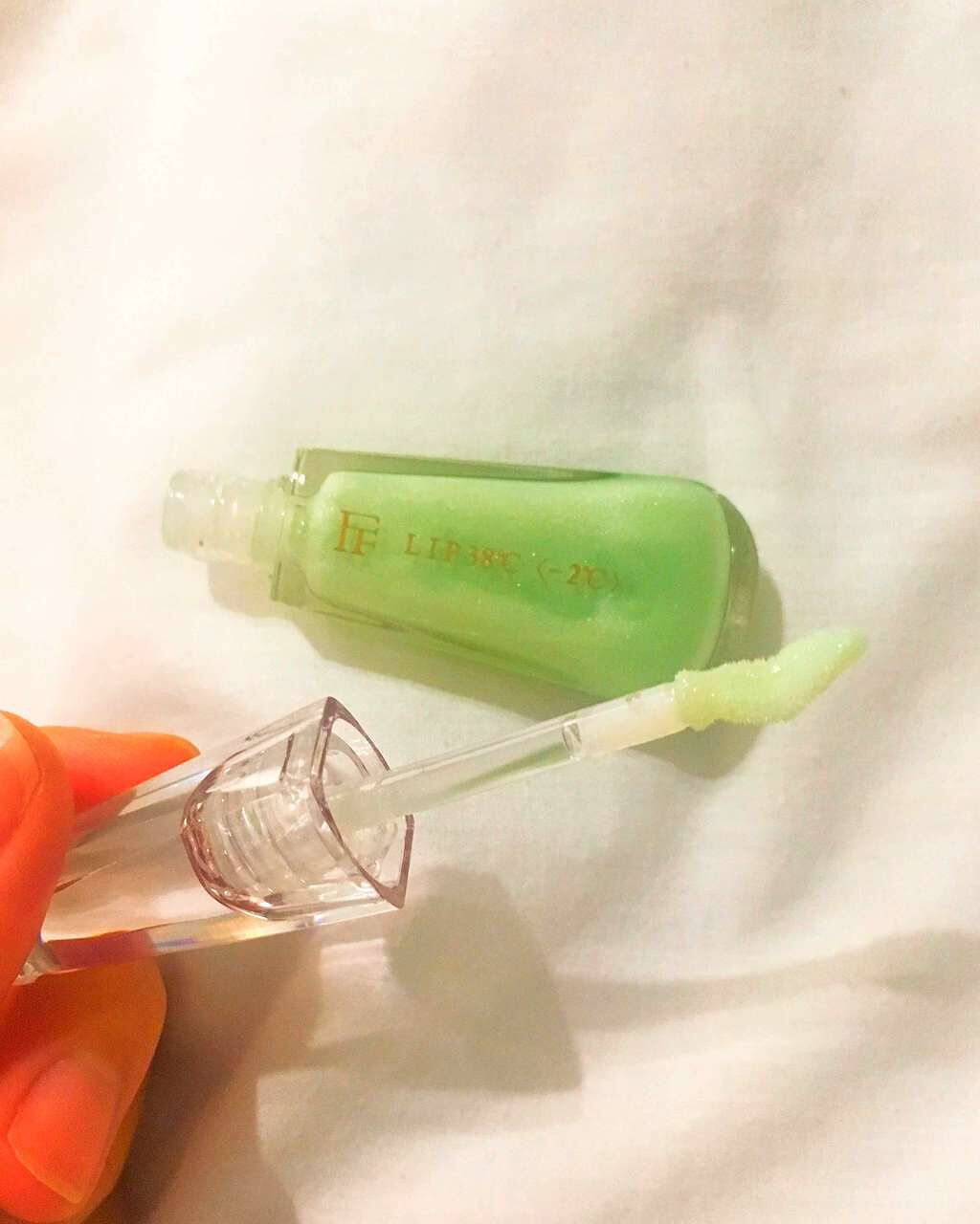 38°C / 99°F リップトリートメント (リップ美容液)/UZU BY FLOWFUSHI/リップケアを使ったクチコミ(2枚目)