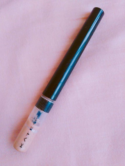 KATE ティアリードロップライナーのクチコミ「❤マルチライナー(主に涙袋)
◎筆先が細くて引きやすい
◎ラメがキラキラで可愛い
△一歩間.....」(1枚目)