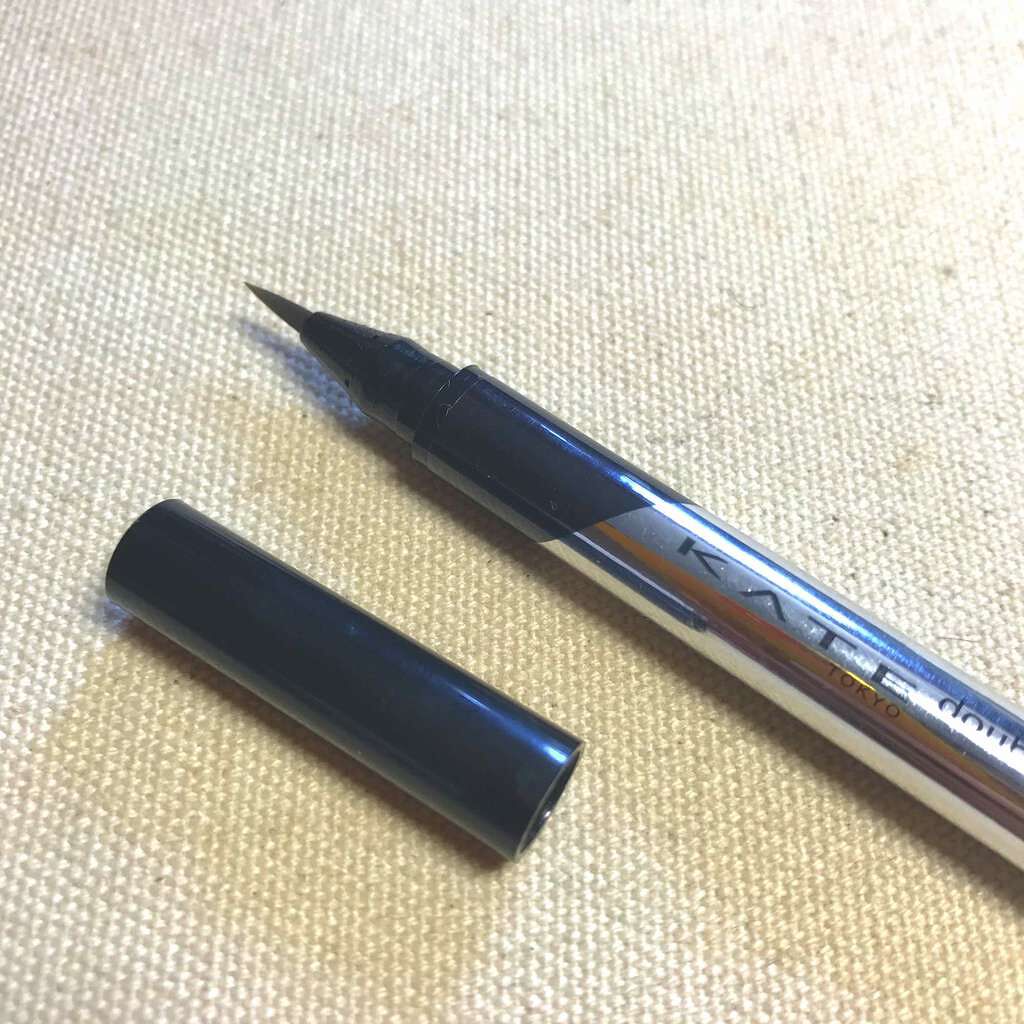 ダブルラインフェイカー/KATE/リキッドアイライナーを使ったクチコミ（1枚目）