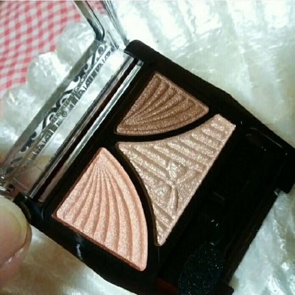 ジューシーピュアアイズ/キャンメイク/アイシャドウパレットを使ったクチコミ(2枚目)