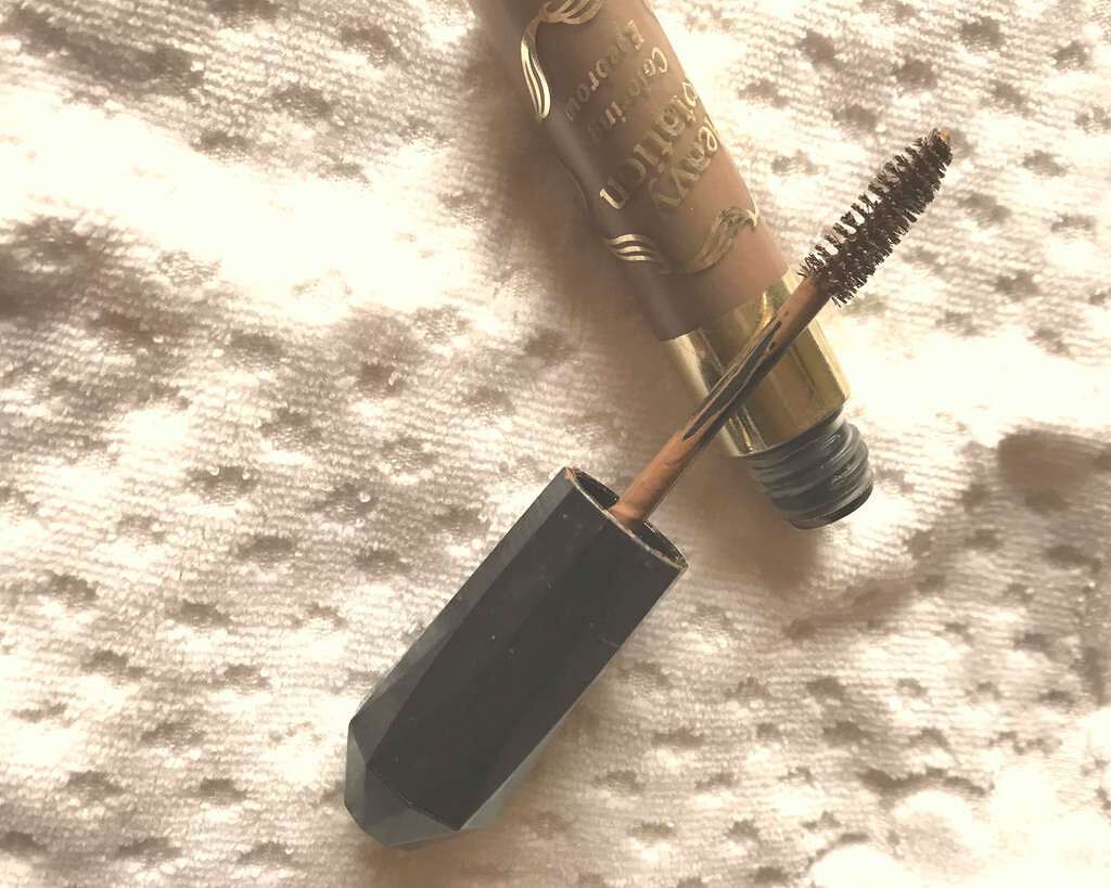 カラーリングアイブロウ/ヘビーローテーション/眉マスカラを使ったクチコミ(1枚目)