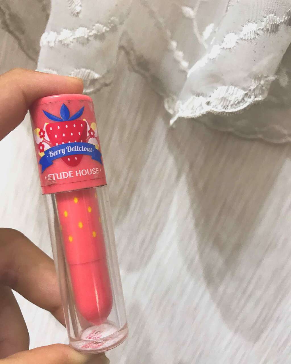 ベリーデリシャス カラーイン リキッドリップジューシー/ETUDE/口紅を使ったクチコミ(1枚目)