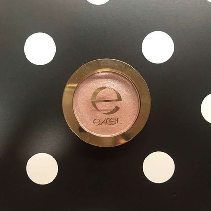 シャイニーシャドウ N/excel/単色アイシャドウを使ったクチコミ(1枚目)