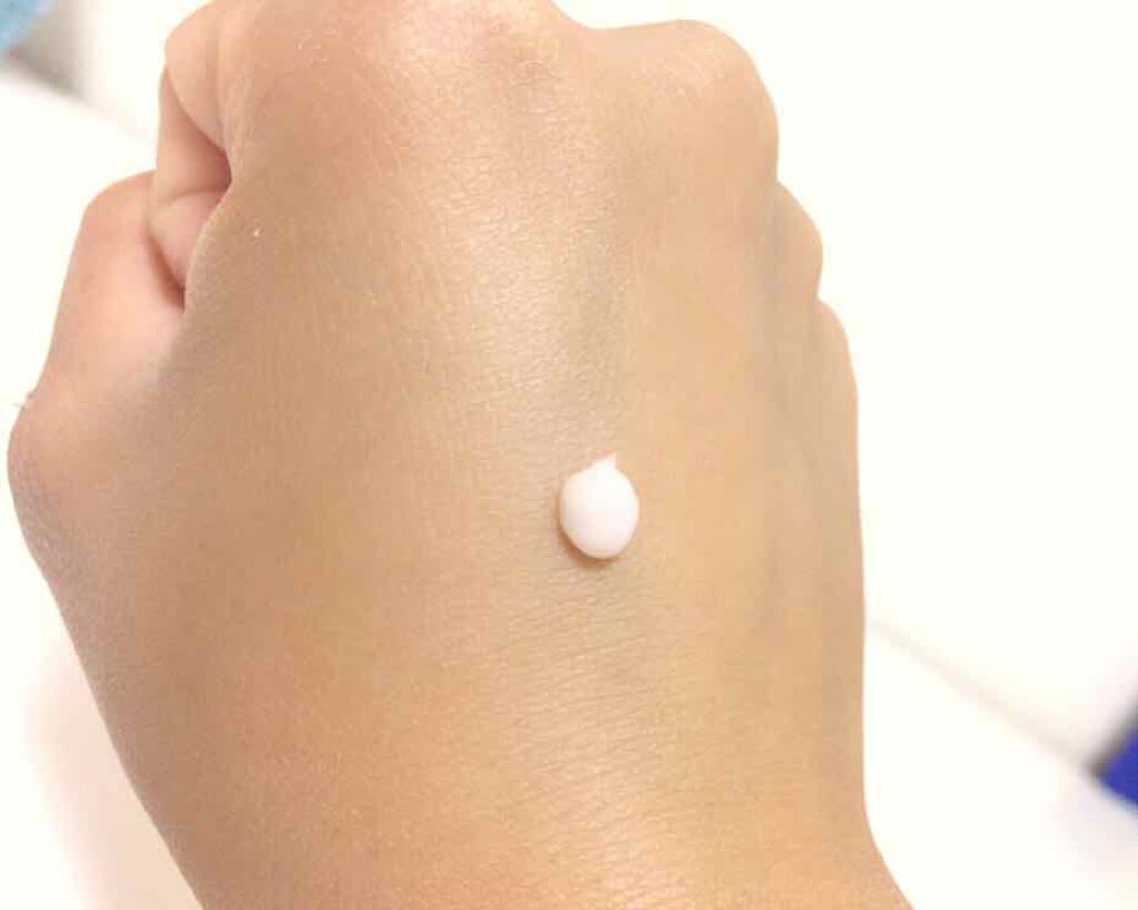 ヌードフェイスヴェール N/ラブフィーユ/化粧下地を使ったクチコミ（2枚目）