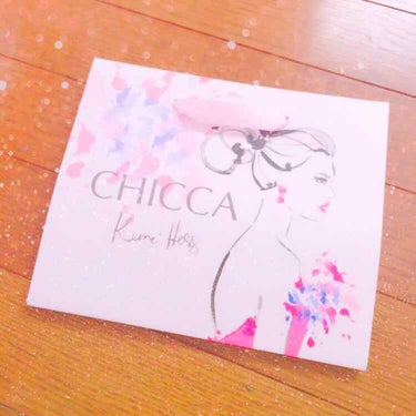 CHICCA ラディアントヌード プレストパウダーのクチコミ「キッカ ラディアントヌードプレストパウダー01
CHICCA × Kerrie Hess🍀
も.....」（3枚目）