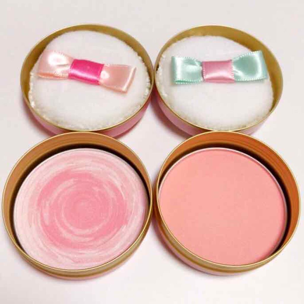 パフ・デ・チーク(フラワーハーモニー)/MAJOLICA MAJORCA/パウダーチークを使ったクチコミ(2枚目)