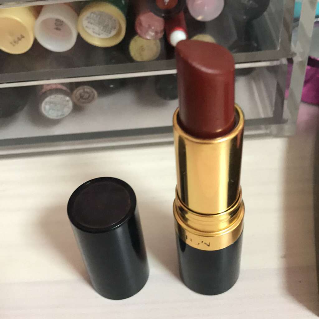 スーパー ラストラス リップスティック/REVLON/口紅を使ったクチコミ(2枚目)