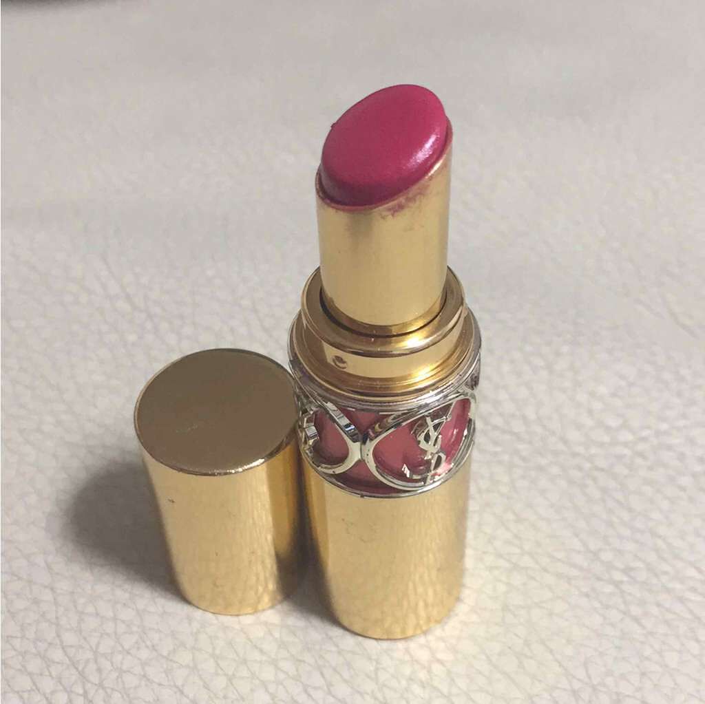 ルージュ ヴォリュプテ シャイン/YVES SAINT LAURENT BEAUTE/口紅を使ったクチコミ(2枚目)