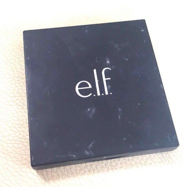 💄e.l.f.のBlush Palette 💄

海外のyoutuberさんがオススメしているプチプラでドラッグストアでも買えるブランドのコスメ💅

外国にいた時にyoutubeを見て購入💰
1000円