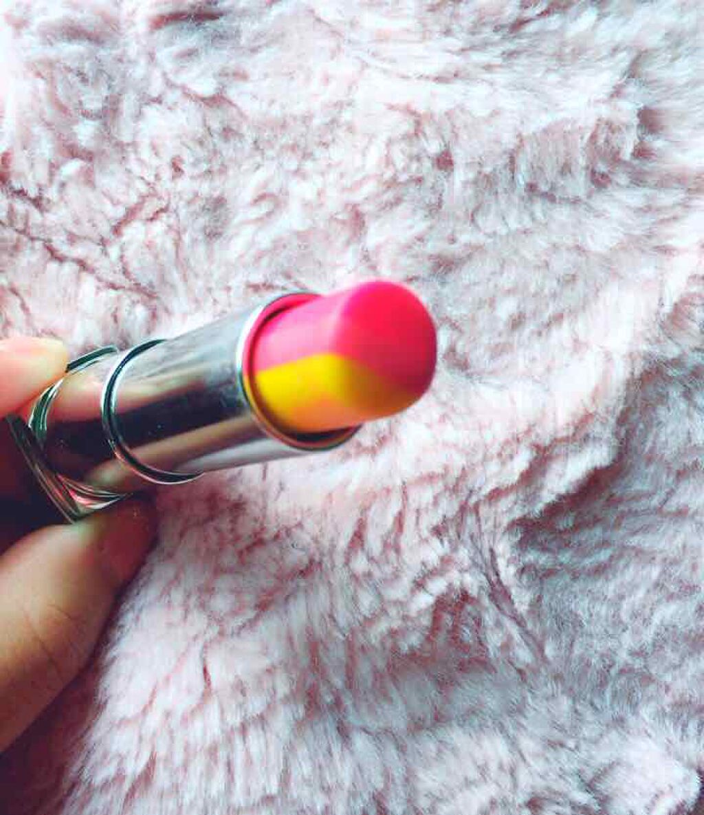 リップ フラッシュ ビッテン ストロボ/MAYBELLINE NEW YORK/口紅を使ったクチコミ(2枚目)