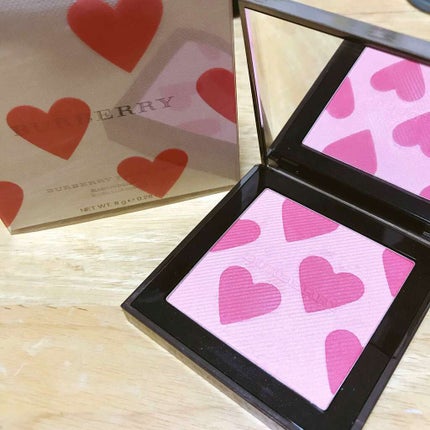 ファーストラブ ブラッシュ ハイライター/Burberry Beauty/プレストパウダーを使ったクチコミ(1枚目)