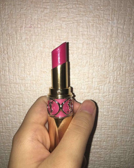 ルージュ ヴォリュプテ シャイン/YVES SAINT LAURENT BEAUTE/口紅を使ったクチコミ(2枚目)