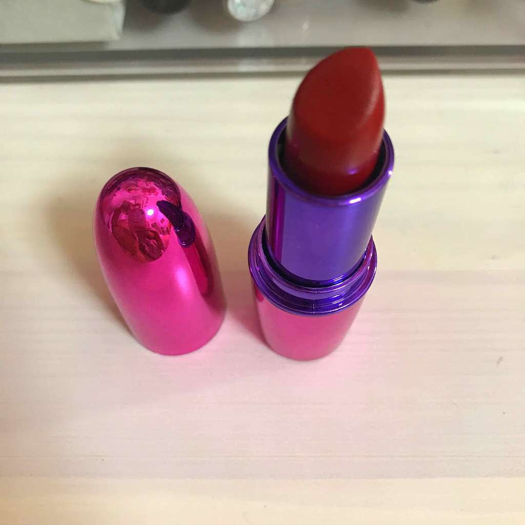 リップギーク/MAKEUP REVOLUTION/口紅を使ったクチコミ(2枚目)