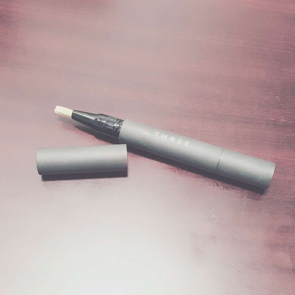 アドバンスド スムージング コンシーラー/THREE/リキッドコンシーラーを使ったクチコミ(1枚目)