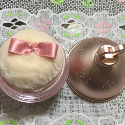 パウダー チーク カラー/レ・メルヴェイユーズ ラデュレ/パウダーチークを使ったクチコミ(3枚目)