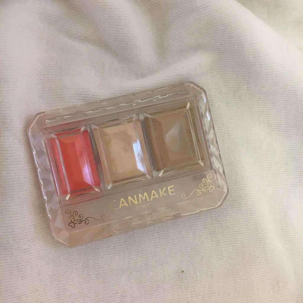 シークレットカラーアイズ/キャンメイク/アイシャドウパレットを使ったクチコミ(1枚目)