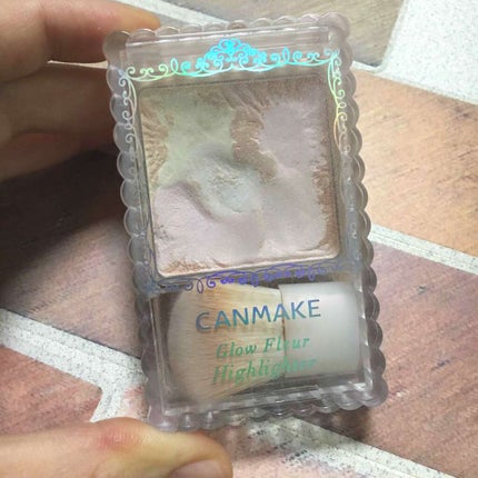 グロウフルールハイライター/キャンメイク/パウダーハイライトを使ったクチコミ(1枚目)