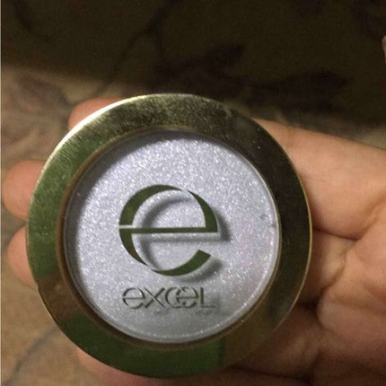 シャイニーシャドウ N/excel/単色アイシャドウを使ったクチコミ(1枚目)