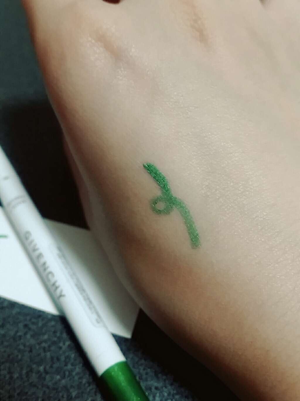 コール・クチュール・ウォータープルーフ/GIVENCHY/ペンシルアイライナーを使ったクチコミ（2枚目）