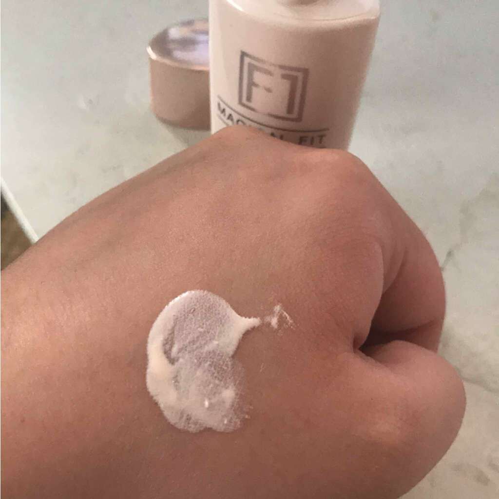 ミネラルベース マジカルフィット［F1］/DHC/化粧下地を使ったクチコミ（3枚目）