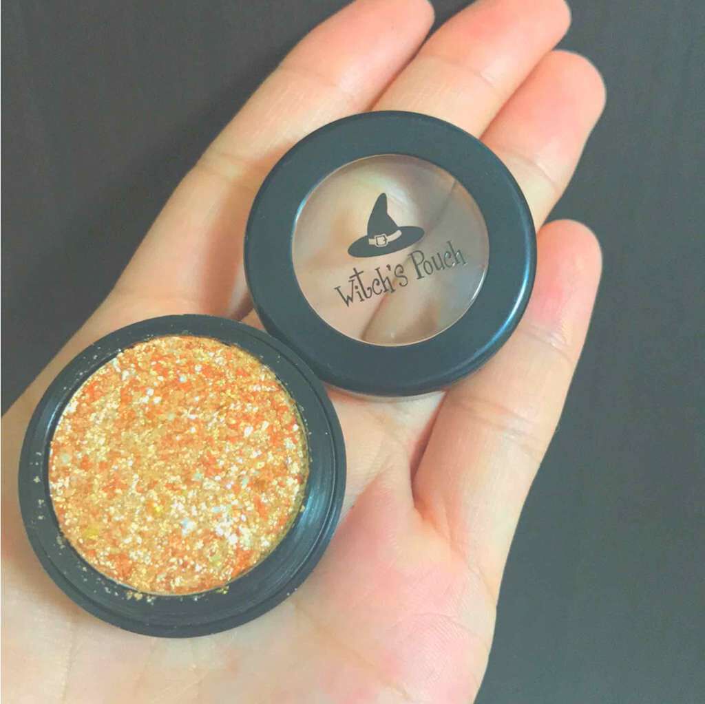 セルフィーフィックスピグメント/Witch's Pouch/単色アイシャドウを使ったクチコミ（1枚目）