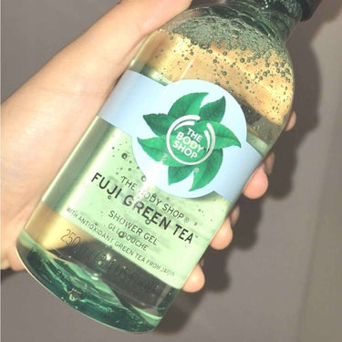 THE BODY SHOP ボディウォッシュ フジグリーンティのクチコミ「THE BODY SHOP
シャワージェル フジグリーンティ🌿🌿
(ボディーシャンプー)

お.....」（1枚目）