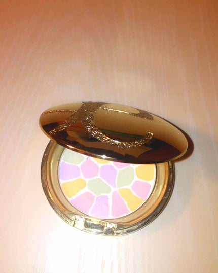 ラ プードル オートニュアンス/Elégance/プレストパウダーを使ったクチコミ(1枚目)