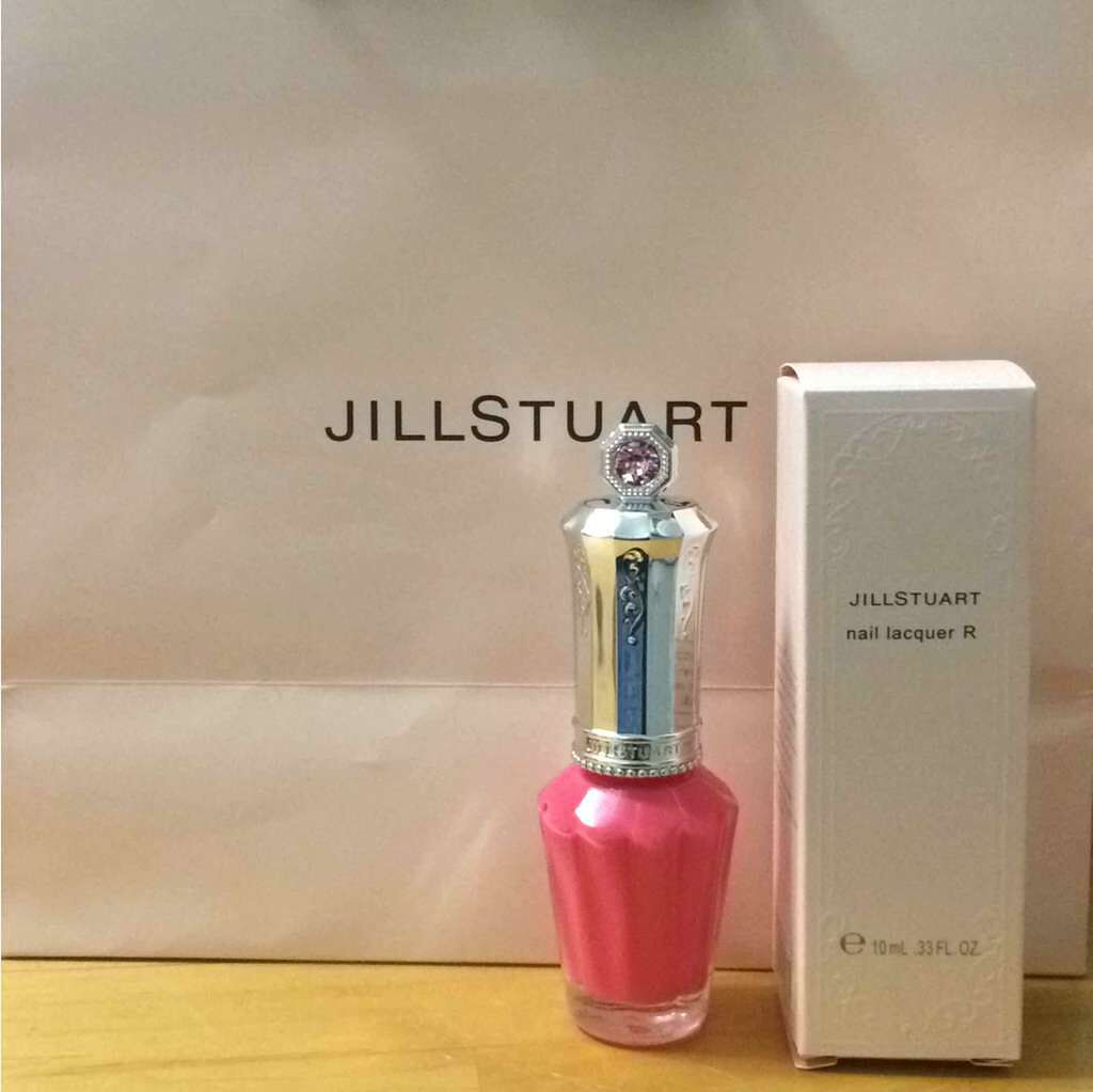 ネイルラッカー R/JILL STUART/マニキュアを使ったクチコミ(1枚目)