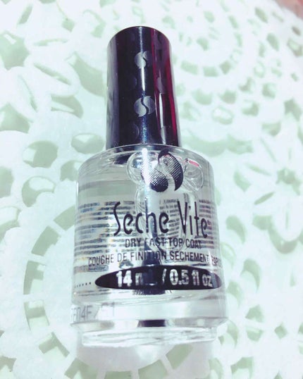 セシェ セシェ・ヴィートのクチコミ「最近のお気に入り。
友人からのオススメで購入。
現品は少し高めだけど通販なら1000切るく.....」(1枚目)