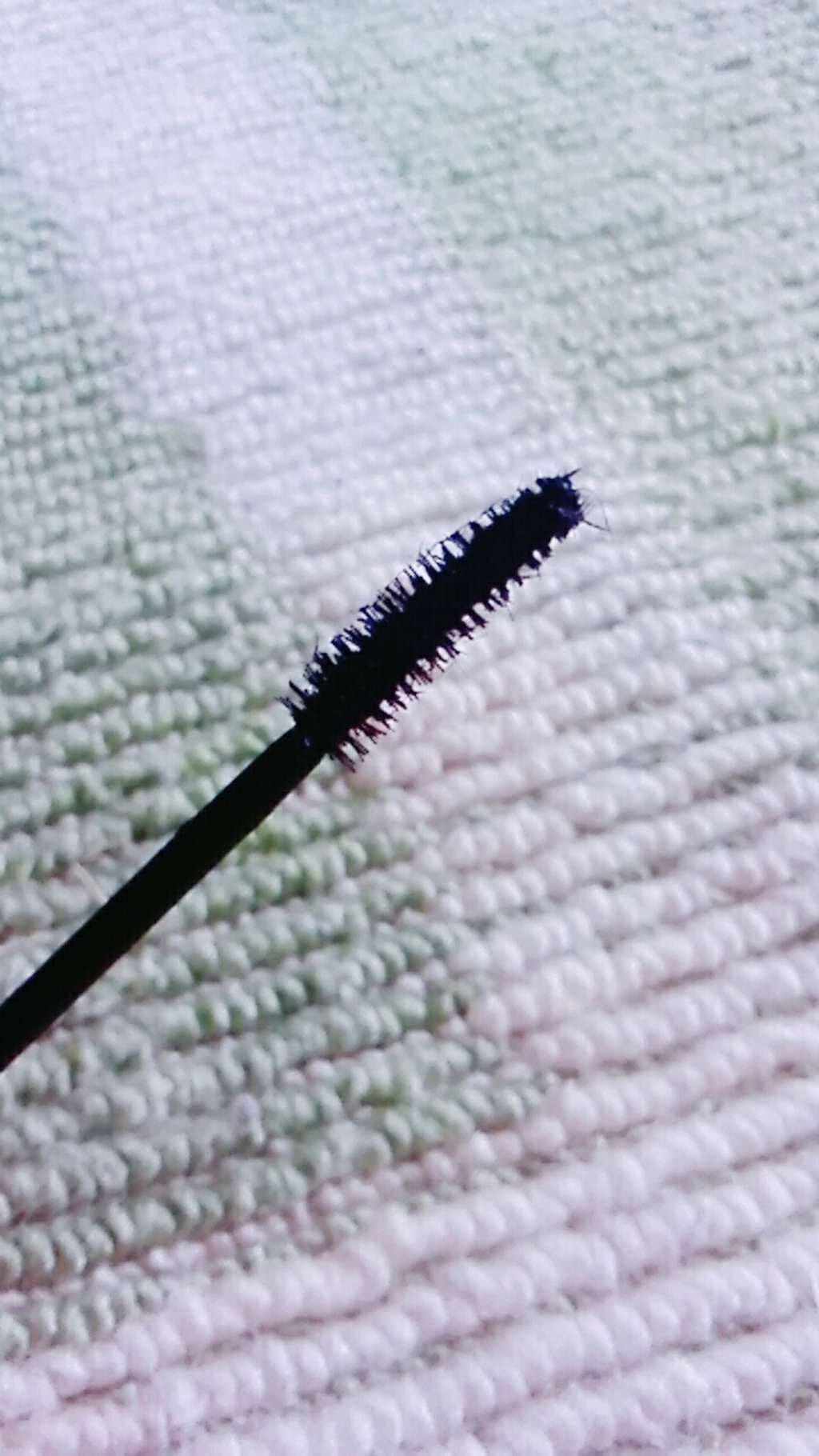 ラッシュニスタ ケアプラス/MAYBELLINE NEW YORK/マスカラを使ったクチコミ(2枚目)