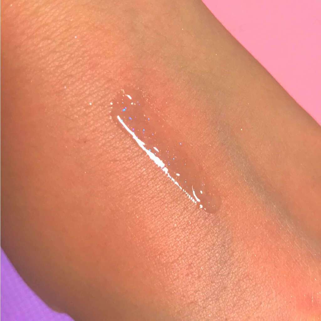 カラーエナメルグロス/KATE/リップグロスを使ったクチコミ（2枚目）