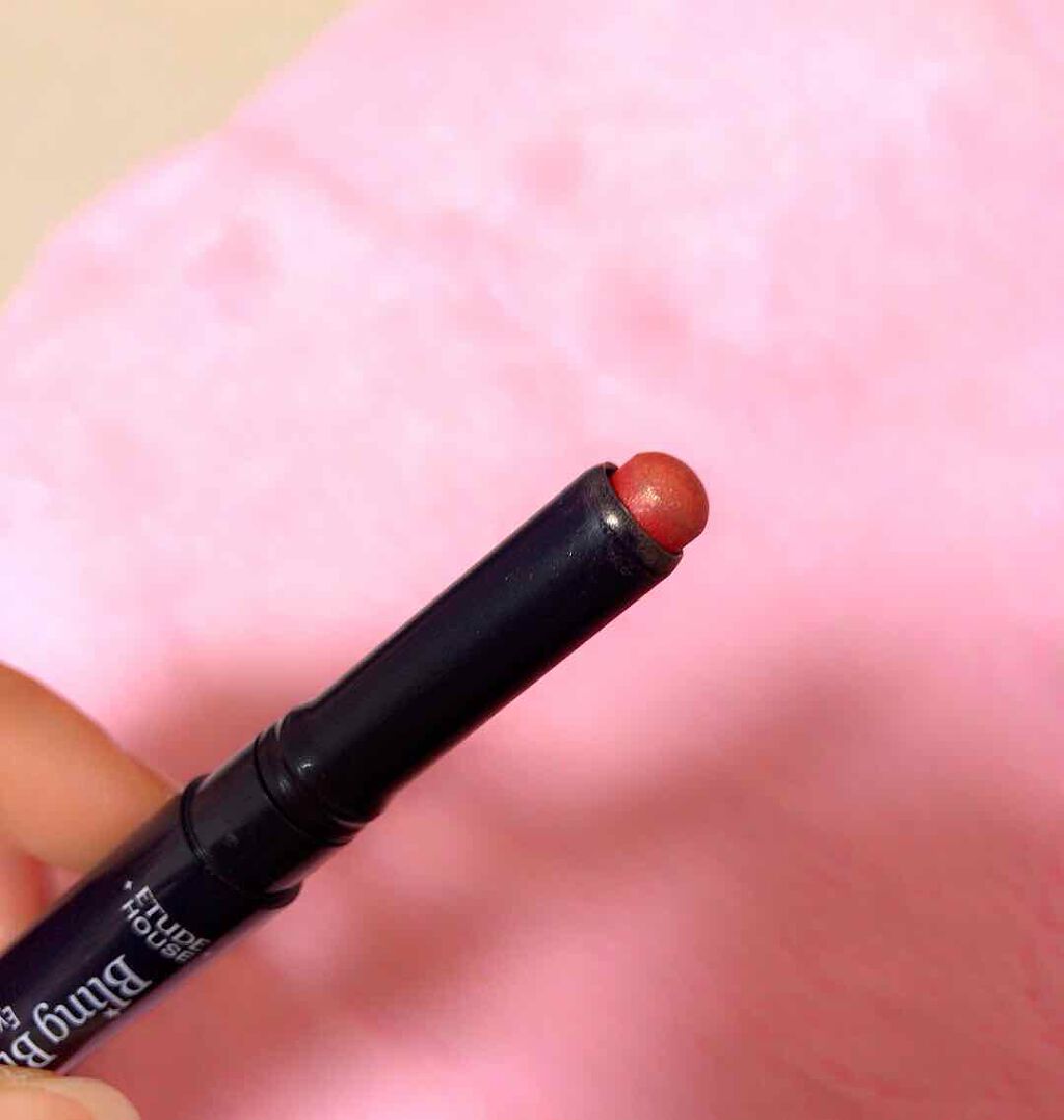 キラキラ アイシャドウ/ETUDE/スティックアイシャドウを使ったクチコミ(2枚目)