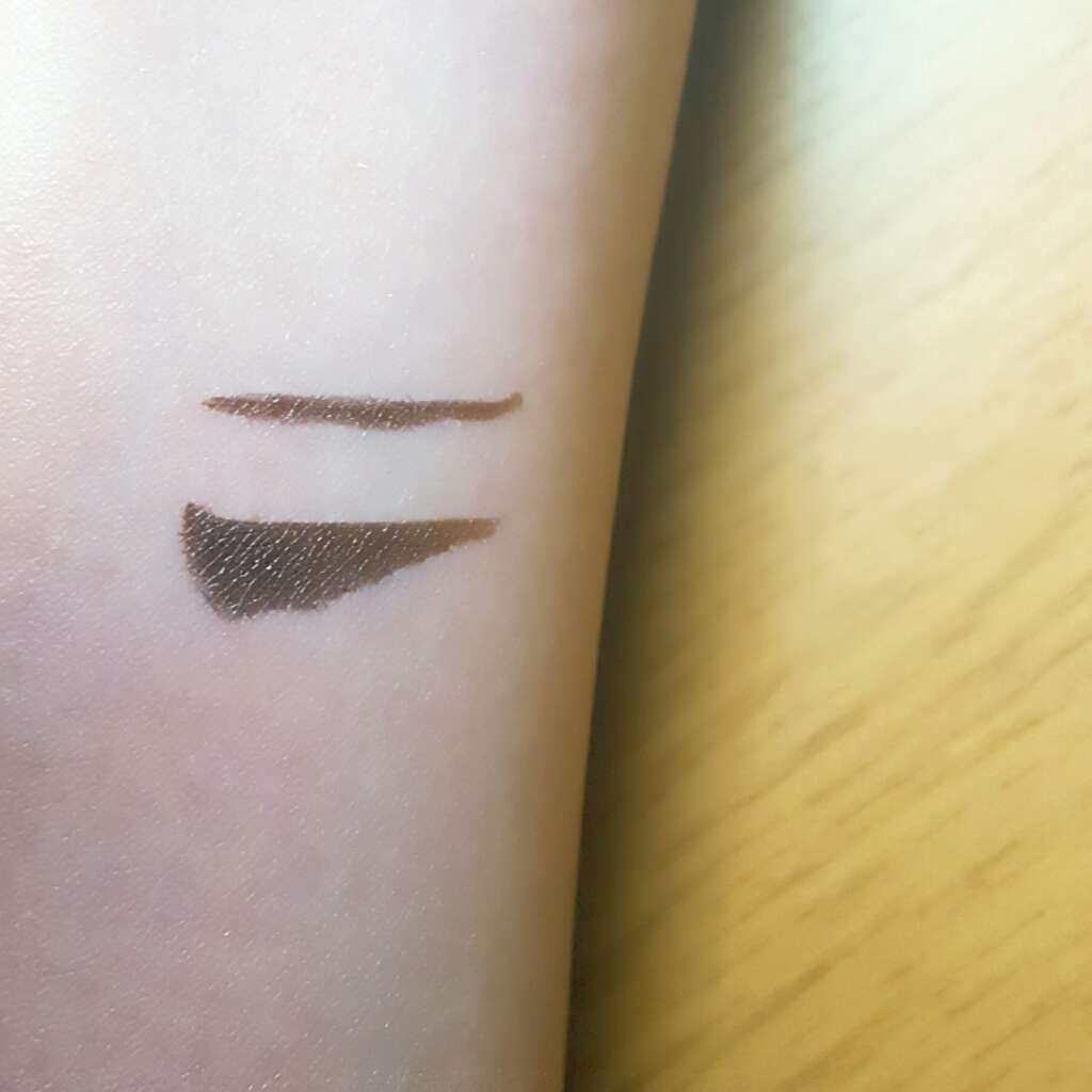 エスポルールカラーアイライナー/エスポルール/リキッドアイライナーを使ったクチコミ(2枚目)