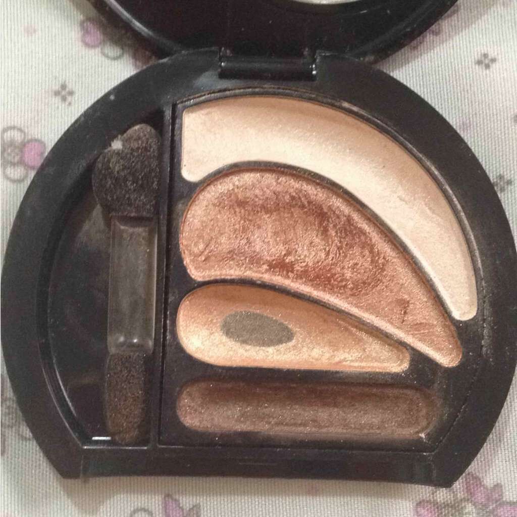 ビッグアイ シャドウ Wリッド/MAYBELLINE NEW YORK/アイシャドウパレットを使ったクチコミ（2枚目）