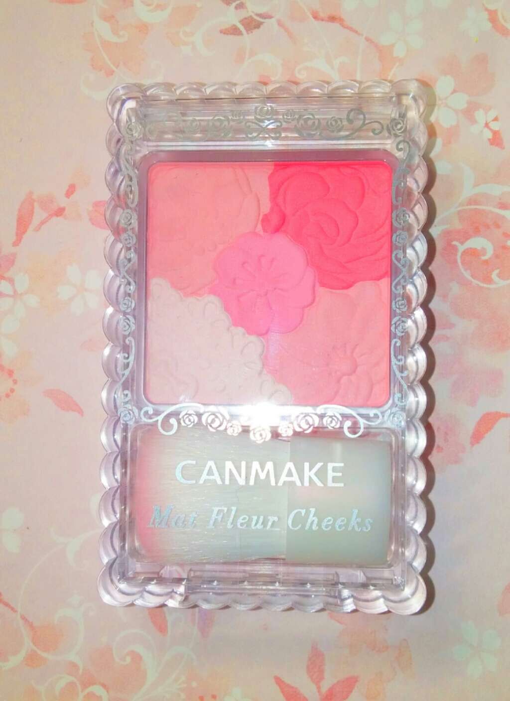 マットフルールチークス/キャンメイク/パウダーチークを使ったクチコミ(1枚目)