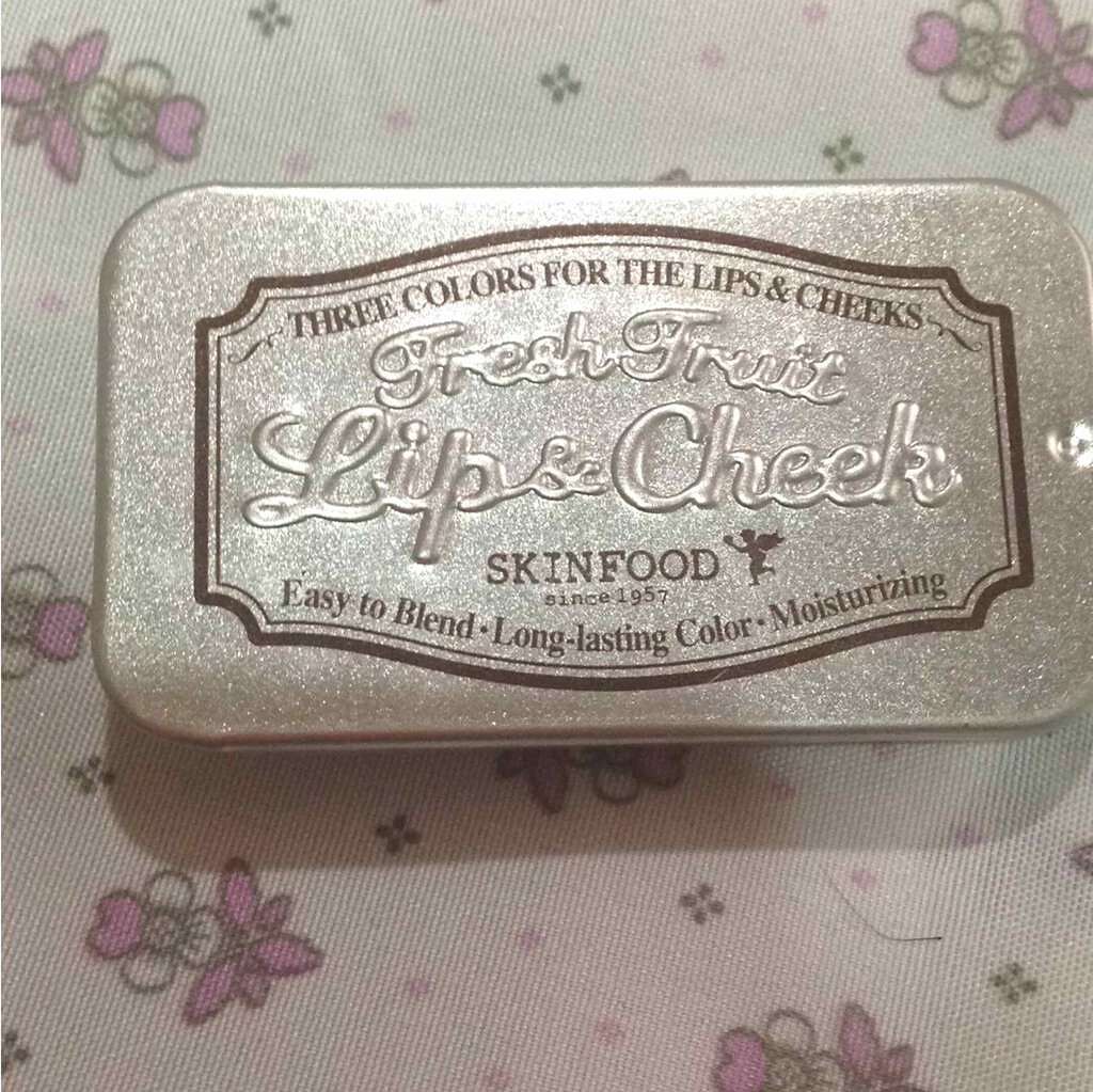 フレッシュフルーツ リップ&チーク トリオ/SKINFOOD/ジェル・クリームチークを使ったクチコミ(1枚目)